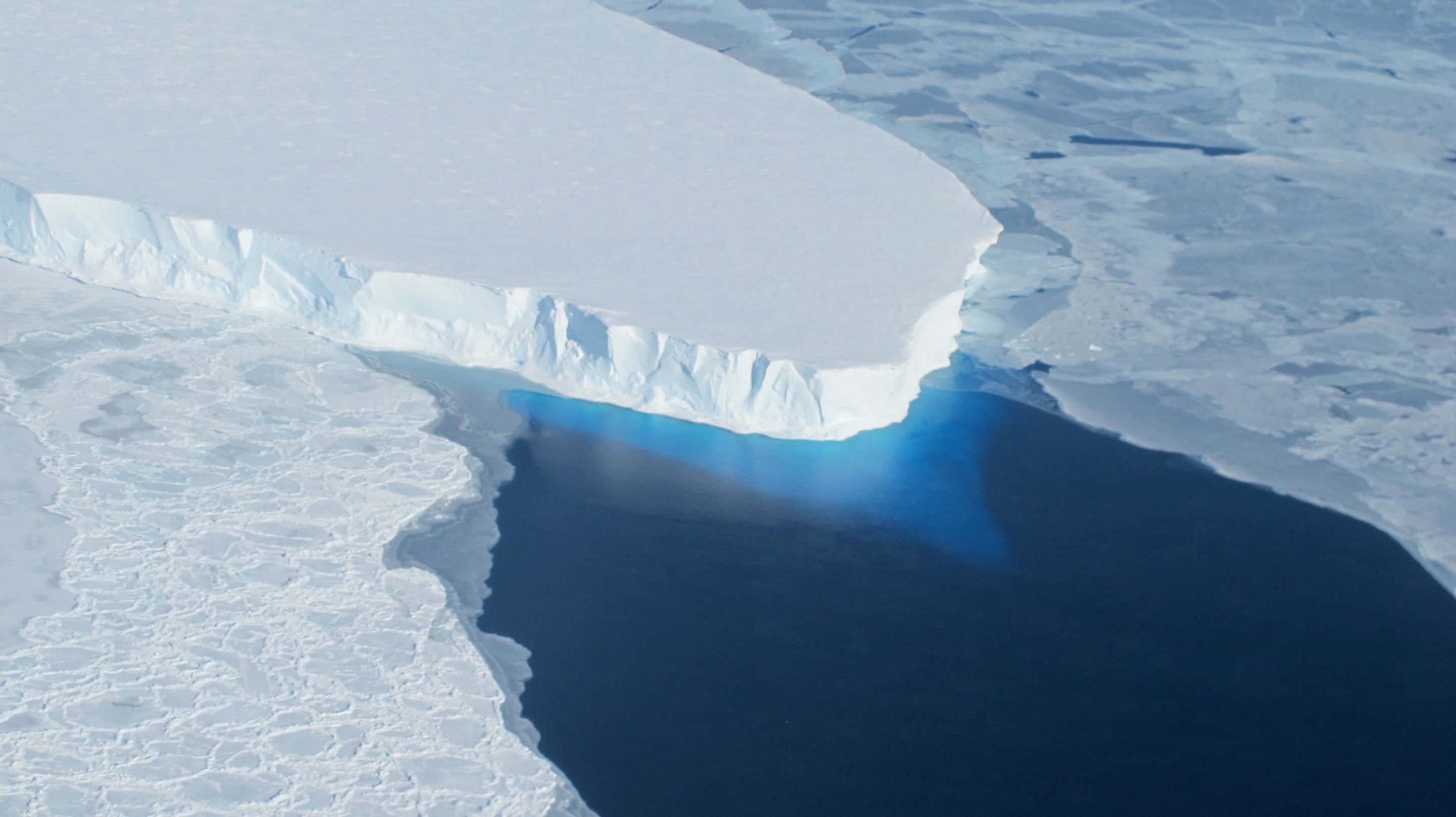 photo of glacier ice shelf